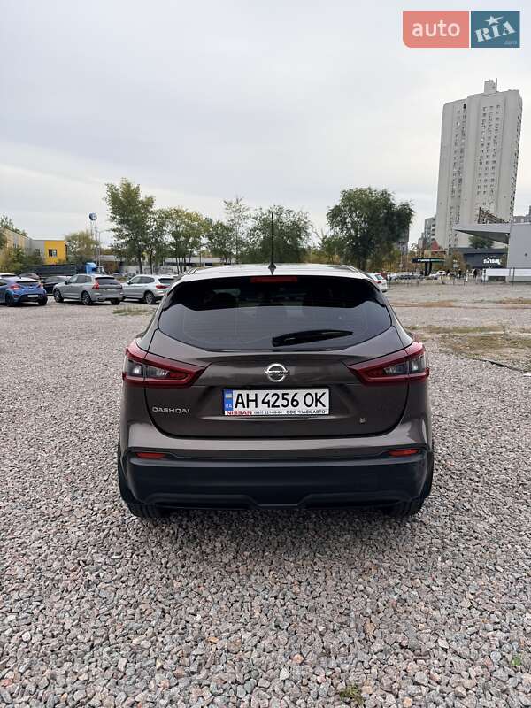 Внедорожник / Кроссовер Nissan Qashqai 2020 в Днепре