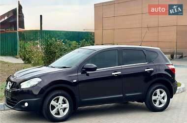 Внедорожник / Кроссовер Nissan Qashqai 2013 в Днепре