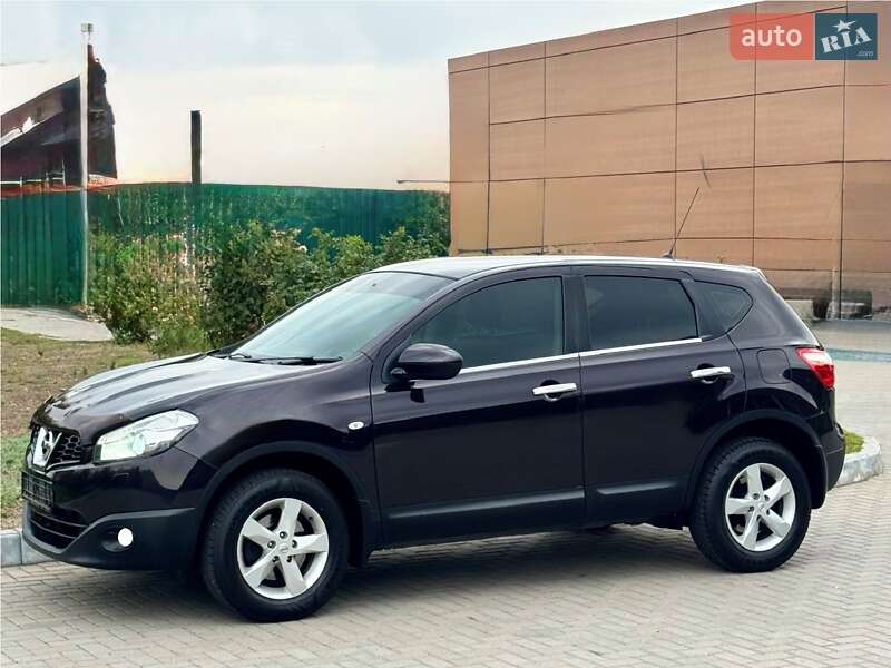 Внедорожник / Кроссовер Nissan Qashqai 2013 в Днепре фото Внедорожник / Кроссовер Nissan Qashqai 2013 в Днепре