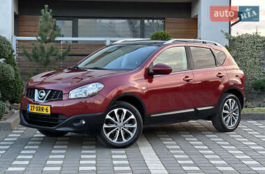 Позашляховик / Кросовер Nissan Qashqai 2011 в Стрию