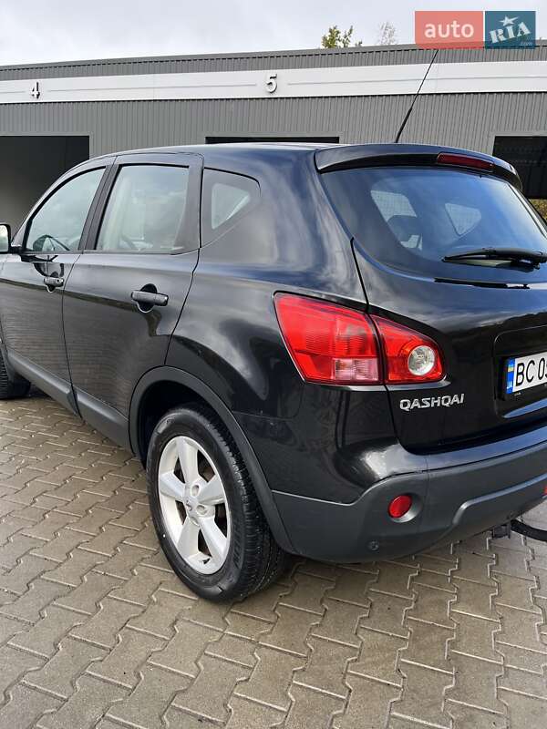 Позашляховик / Кросовер Nissan Qashqai 2007 в Львові