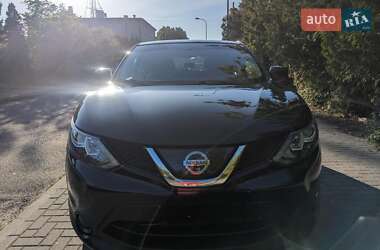 Внедорожник / Кроссовер Nissan Qashqai 2018 в 