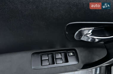 Позашляховик / Кросовер Nissan Qashqai 2011 в  фото 24 Позашляховик / Кросовер Nissan Qashqai 2011 в