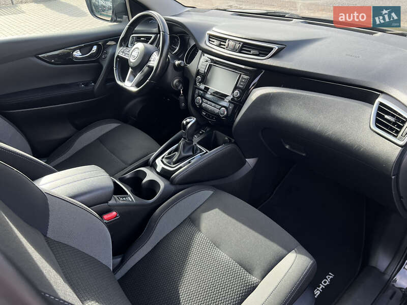 Внедорожник / Кроссовер Nissan Qashqai 2020 в Лопатине