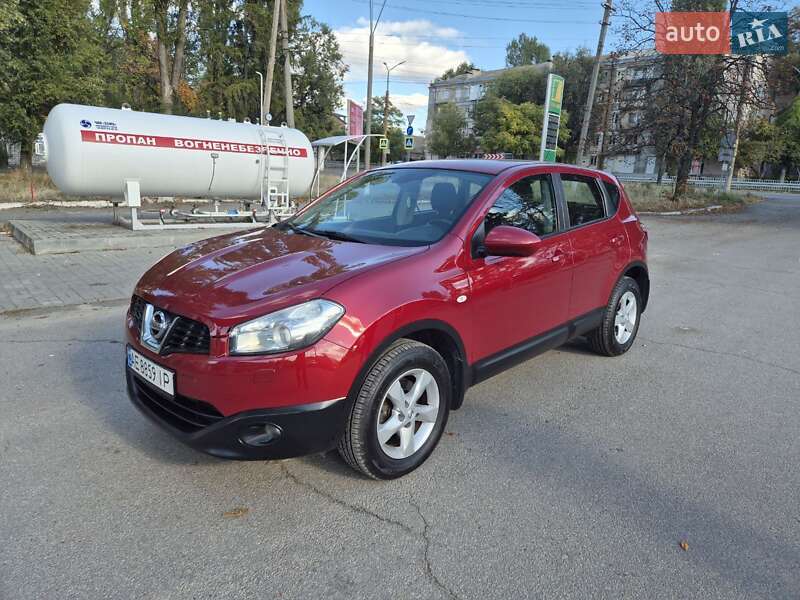 Внедорожник / Кроссовер Nissan Qashqai 2012 в Днепре