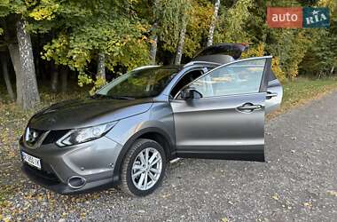 Внедорожник / Кроссовер Nissan Qashqai 2016 в 