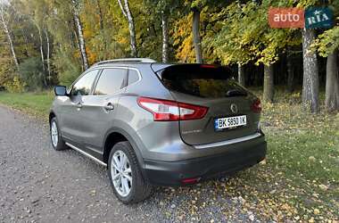 Внедорожник / Кроссовер Nissan Qashqai 2016 в 