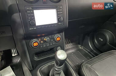 Внедорожник / Кроссовер Nissan Qashqai 2013 в 