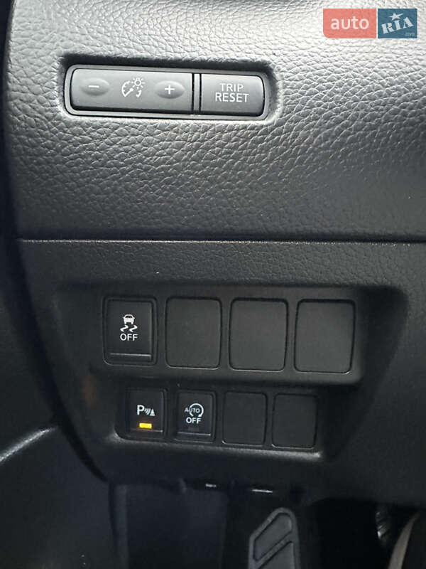 Внедорожник / Кроссовер Nissan Qashqai 2013 в Миргороде