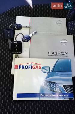Внедорожник / Кроссовер Nissan Qashqai 2007 в 