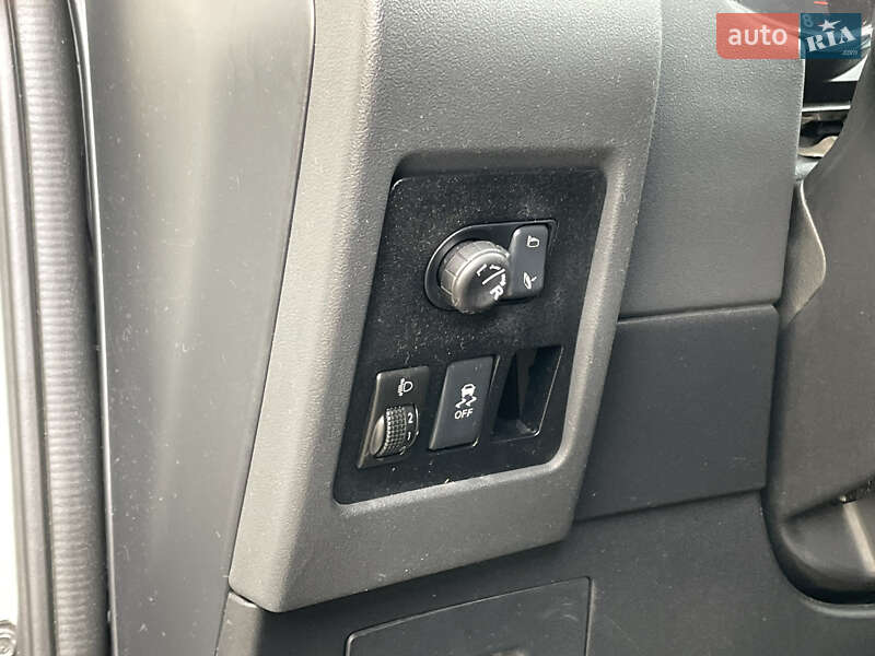 Внедорожник / Кроссовер Nissan Qashqai 2012 в Киеве фото 23 Внедорожник / Кроссовер Nissan Qashqai 2012 в Киеве