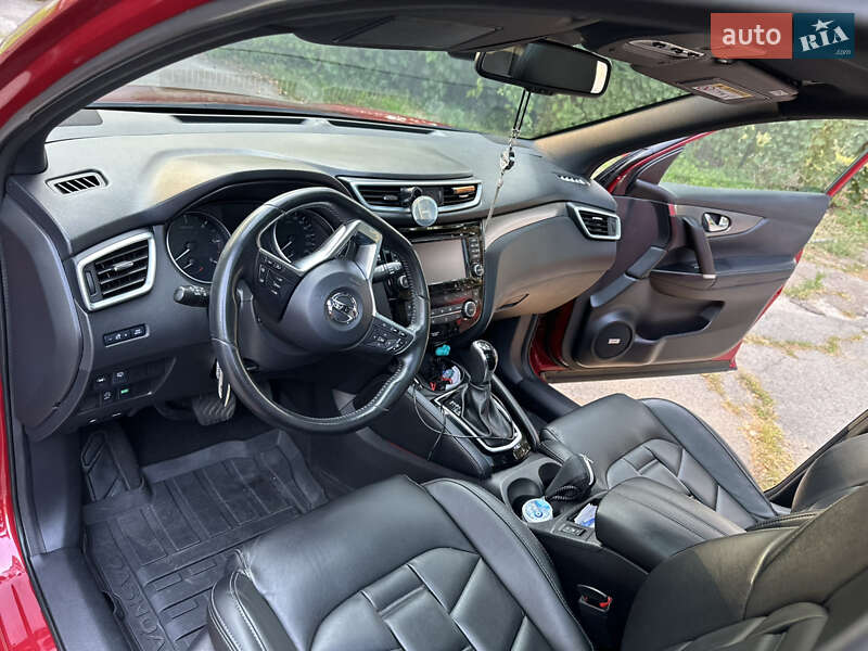 Позашляховик / Кросовер Nissan Qashqai 2018 в Черкасах