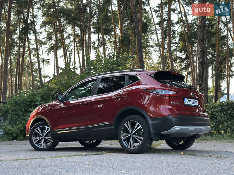 Позашляховик / Кросовер Nissan Qashqai 2018 в Черкасах