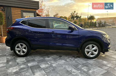 Внедорожник / Кроссовер Nissan Qashqai 2019 в 