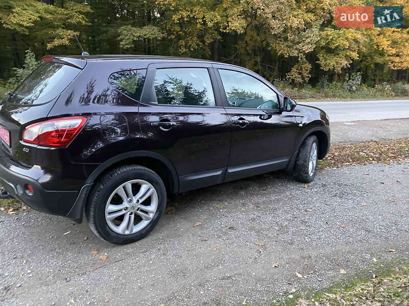 Внедорожник / Кроссовер Nissan Qashqai 2011 в Борщеве