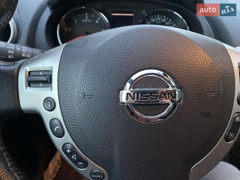 Внедорожник / Кроссовер Nissan Qashqai 2011 в Борщеве