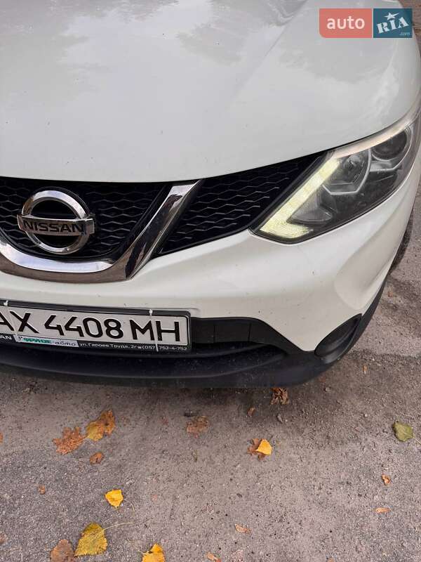 Внедорожник / Кроссовер Nissan Qashqai 2017 в Сумах