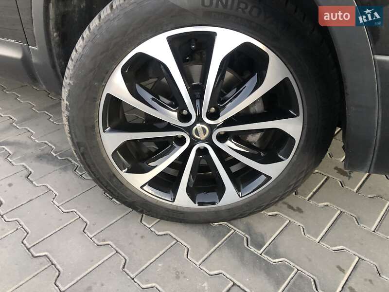 Внедорожник / Кроссовер Nissan Qashqai 2013 в Луцке