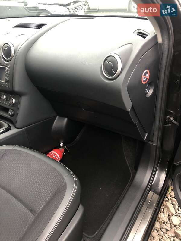 Внедорожник / Кроссовер Nissan Qashqai 2013 в Луцке