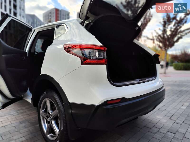 Позашляховик / Кросовер Nissan Qashqai 2019 в Києві фото 15 Позашляховик / Кросовер Nissan Qashqai 2019 в Києві