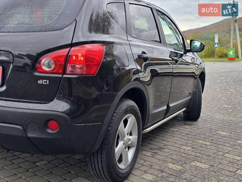 Внедорожник / Кроссовер Nissan Qashqai 2008 в Косове