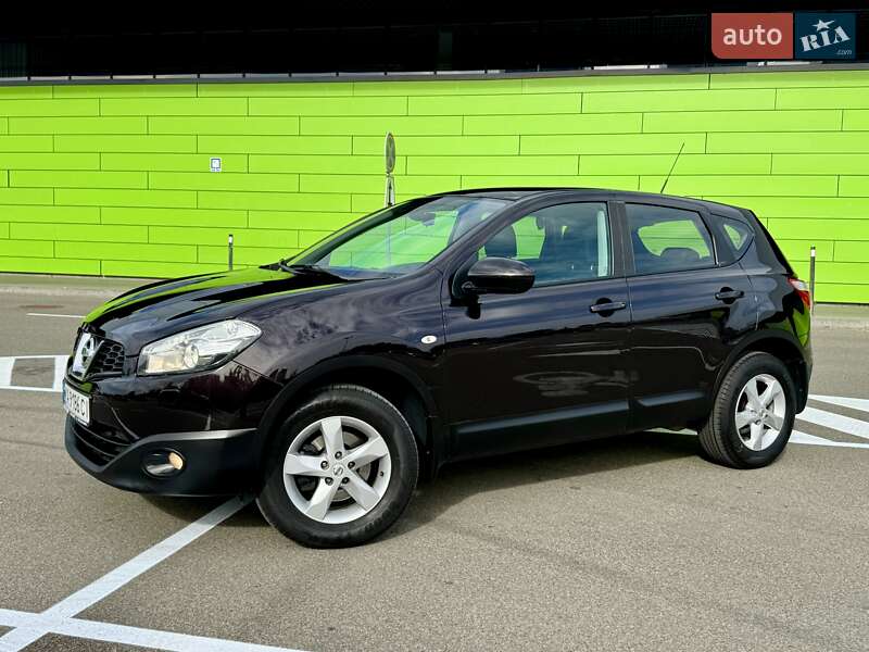 Позашляховик / Кросовер Nissan Qashqai 2013 в Києві фото 3 Позашляховик / Кросовер Nissan Qashqai 2013 в Києві
