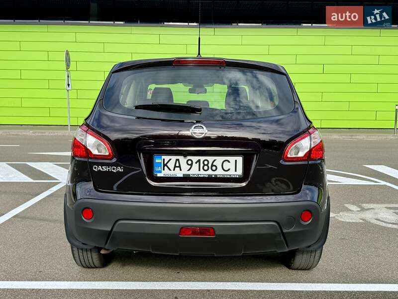 Позашляховик / Кросовер Nissan Qashqai 2013 в Києві фото 17 Позашляховик / Кросовер Nissan Qashqai 2013 в Києві
