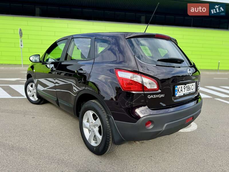 Позашляховик / Кросовер Nissan Qashqai 2013 в Києві фото 20 Позашляховик / Кросовер Nissan Qashqai 2013 в Києві