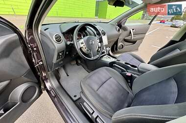 Позашляховик / Кросовер Nissan Qashqai 2013 в 