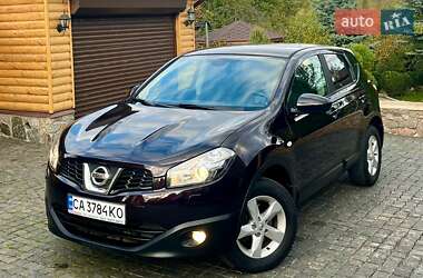 Позашляховик / Кросовер Nissan Qashqai 2011 в Умані