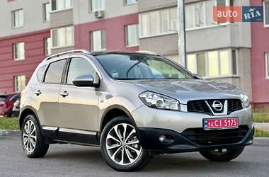Позашляховик / Кросовер Nissan Qashqai 2010 в Вінниці