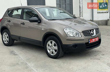 Внедорожник / Кроссовер Nissan Qashqai 2007 в 