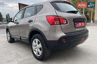 Внедорожник / Кроссовер Nissan Qashqai 2007 в 