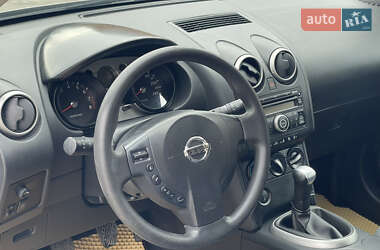 Внедорожник / Кроссовер Nissan Qashqai 2007 в 