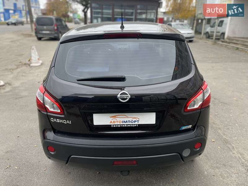 Внедорожник / Кроссовер Nissan Qashqai 2010 в Сумах