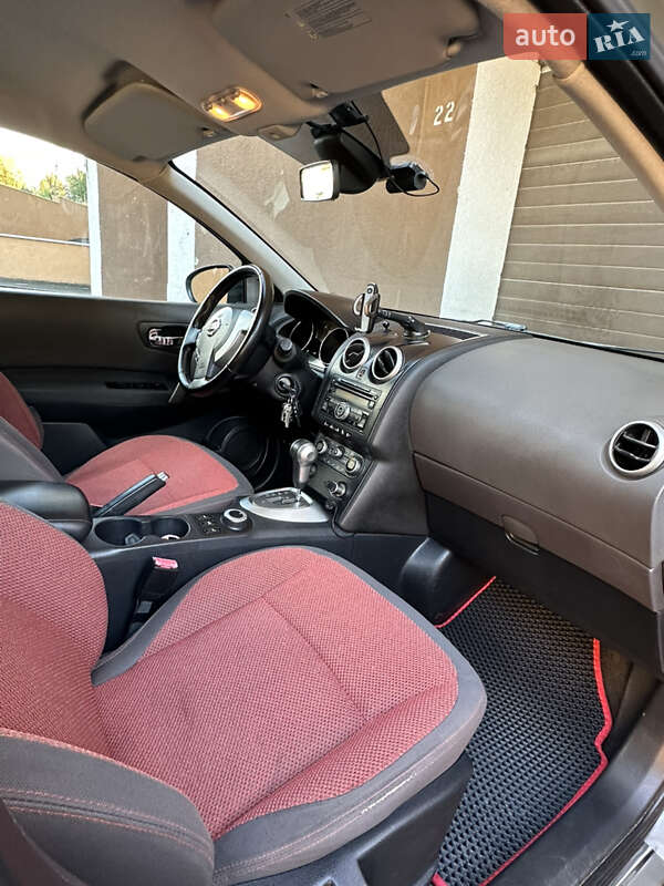 Внедорожник / Кроссовер Nissan Qashqai 2008 в Черновцах фото 9 Внедорожник / Кроссовер Nissan Qashqai 2008 в Черновцах