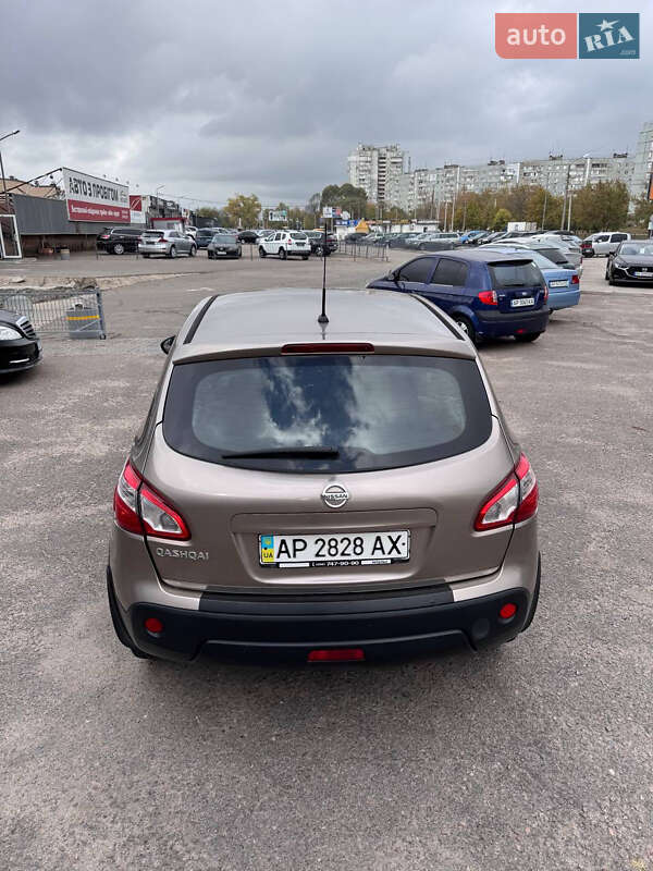 Позашляховик / Кросовер Nissan Qashqai 2012 в Запоріжжі фото 9 Позашляховик / Кросовер Nissan Qashqai 2012 в Запоріжжі