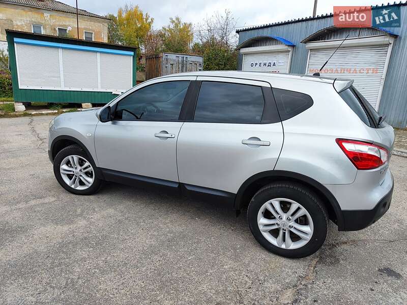 Внедорожник / Кроссовер Nissan Qashqai 2011 в Глухове фото 8 Внедорожник / Кроссовер Nissan Qashqai 2011 в Глухове