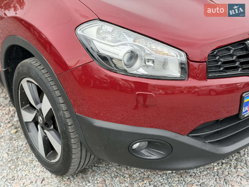 Внедорожник / Кроссовер Nissan Qashqai 2013 в Ровно