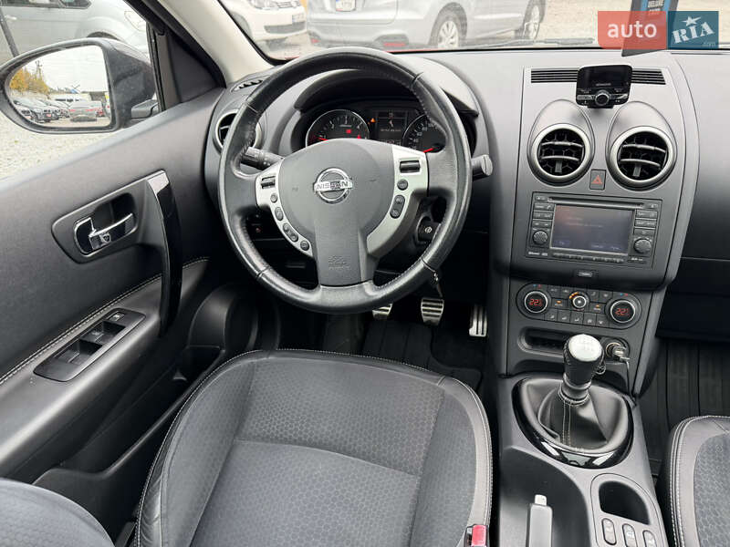 Внедорожник / Кроссовер Nissan Qashqai 2013 в Ровно