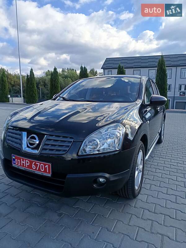 Внедорожник / Кроссовер Nissan Qashqai 2008 в 