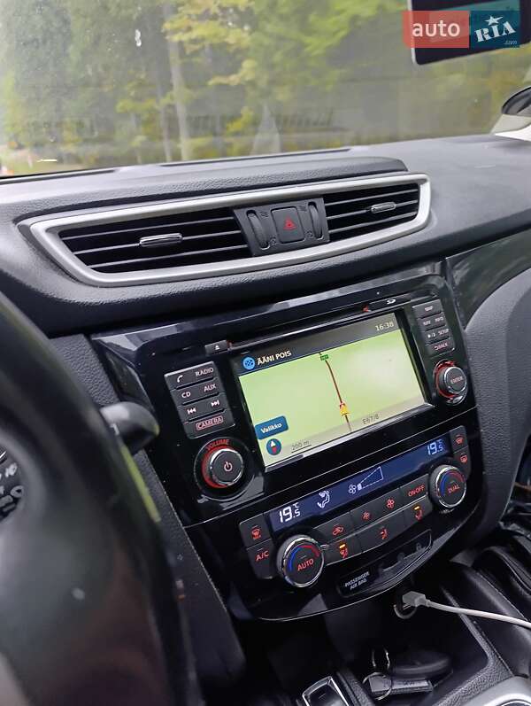 Внедорожник / Кроссовер Nissan Qashqai 2014 в Звягеле фото 5 Внедорожник / Кроссовер Nissan Qashqai 2014 в Звягеле