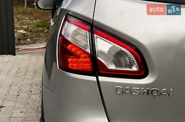Внедорожник / Кроссовер Nissan Qashqai 2010 в 