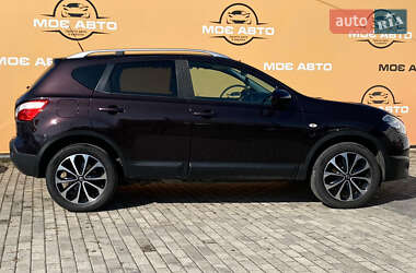 Позашляховик / Кросовер Nissan Qashqai 2012 в 