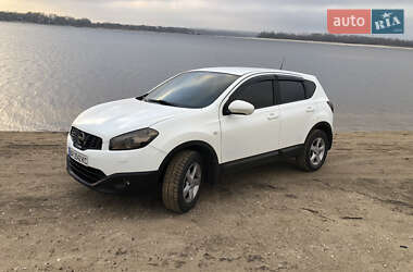 Внедорожник / Кроссовер Nissan Qashqai 2011 в 