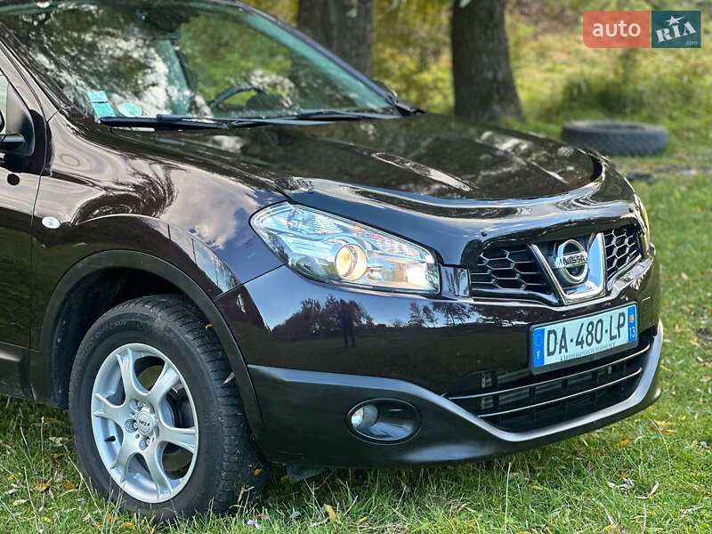 Внедорожник / Кроссовер Nissan Qashqai 2013 в Самборе фото 2 Внедорожник / Кроссовер Nissan Qashqai 2013 в Самборе