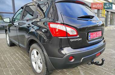 Внедорожник / Кроссовер Nissan Qashqai 2011 в 