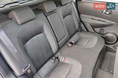 Внедорожник / Кроссовер Nissan Qashqai 2011 в 