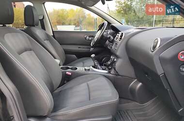 Внедорожник / Кроссовер Nissan Qashqai 2011 в 