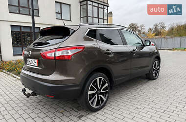 Внедорожник / Кроссовер Nissan Qashqai 2015 в 